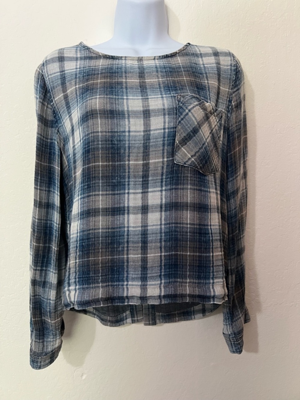 Cloth & Stone - Blue Plaid Long-Sleeve Women's Top With Braided Back